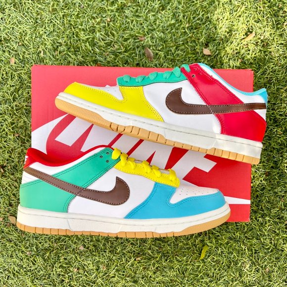 Nike Dunk low shoes - Picture 2 of 4